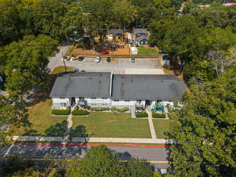 1701 Hawthorne Ave, College Park, GA for sale - Building Photo - Image 2 of 29