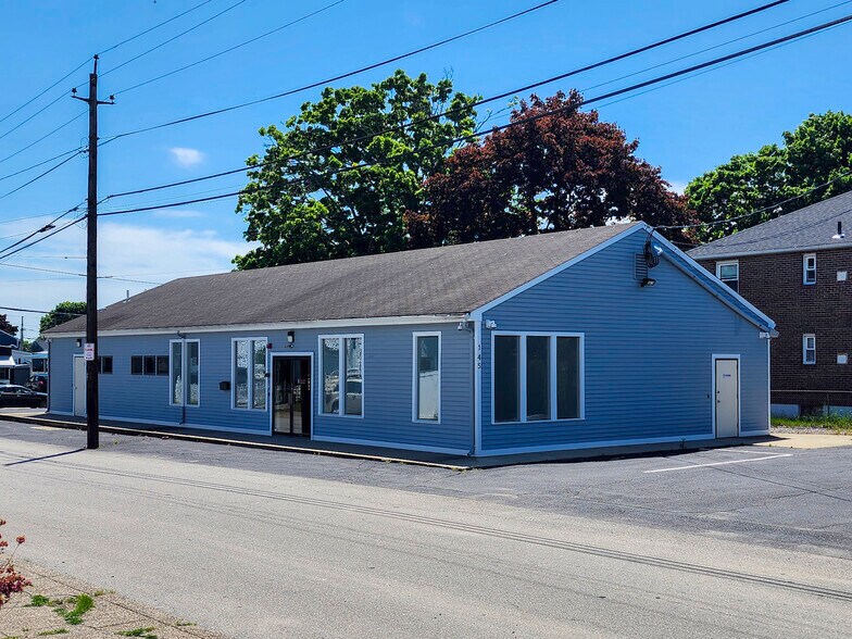 145 Newport Ave, Pawtucket, RI for lease - Building Photo - Image 2 of 20