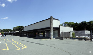 Plus de détails pour 587-607 Centre St, Brockton, MA - Vente au détail à louer