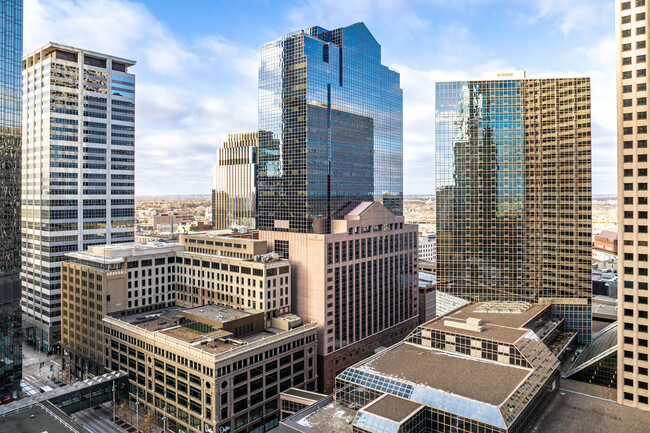 Plus de détails pour 45 S 7th St, Minneapolis, MN - Bureau à louer