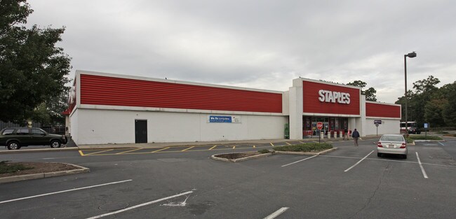 Plus de détails pour 84 Jericho Tpke, Jericho, NY - Commerce de détail à louer