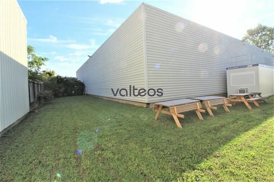 Flex dans Toulouse à louer - Photo du bâtiment - Image 2 de 6