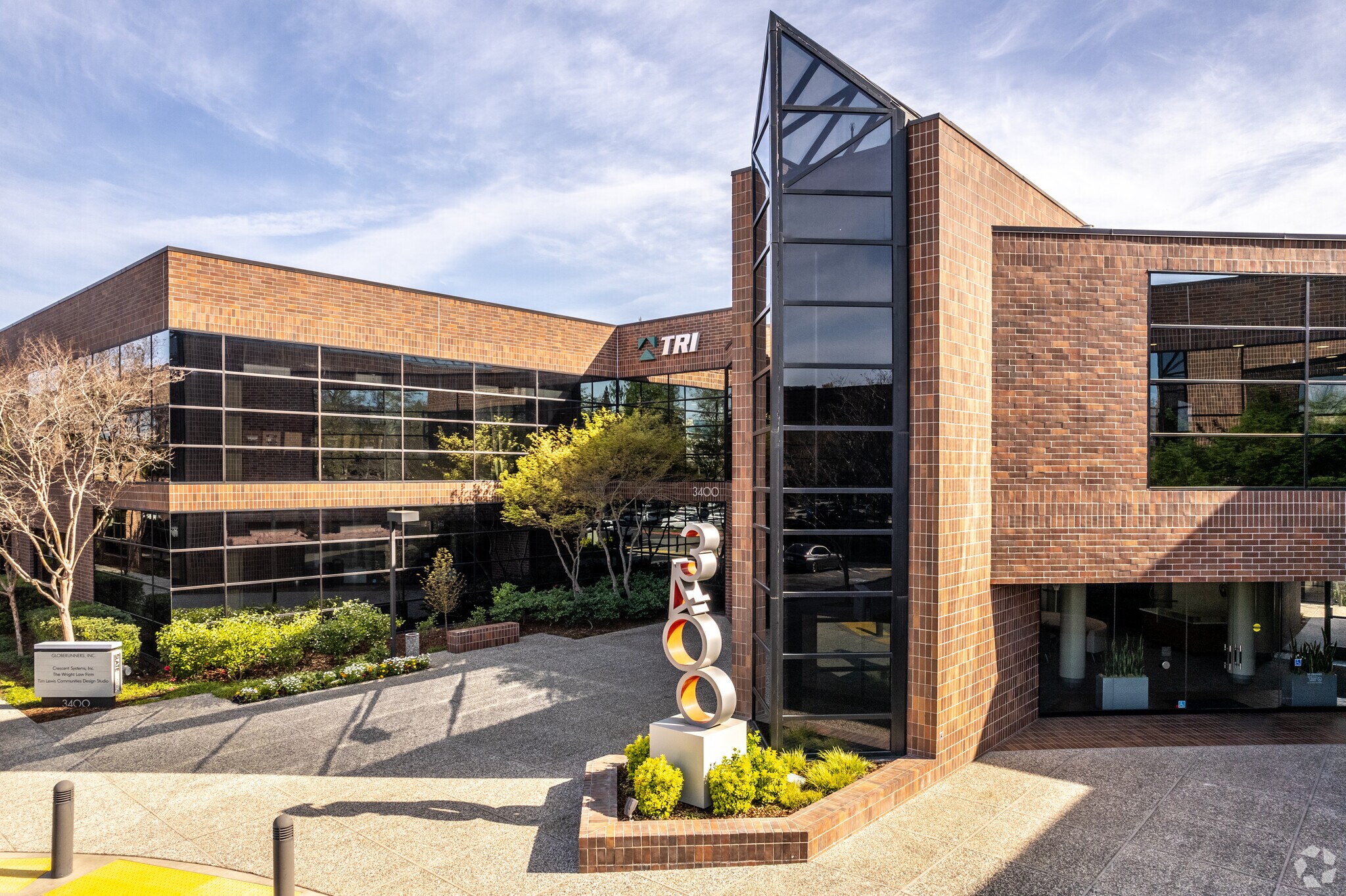 3400 Douglas Blvd, Roseville, CA à louer Photo du bâtiment- Image 1 de 4