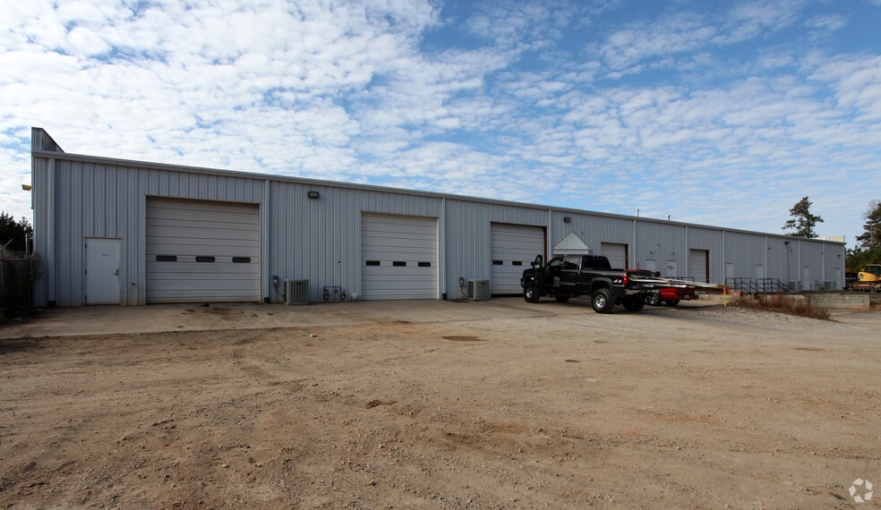 120 Weathers St, Youngsville, NC for lease - Building Photo - Image 3 of 3