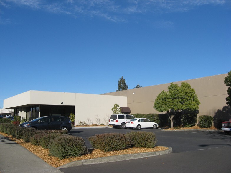 1234 Apollo Way, Santa Rosa, CA à vendre - Photo du bâtiment - Image 2 de 31
