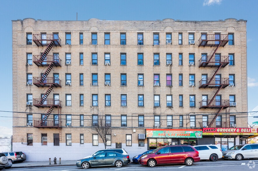 916 Faile St, Bronx, NY for sale - Building Photo - Image 2 of 4