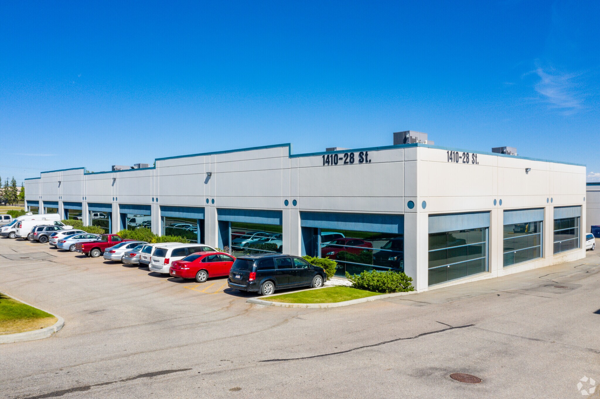 1410 28th St NE, Calgary, AB for lease Primary Photo- Image 1 of 5