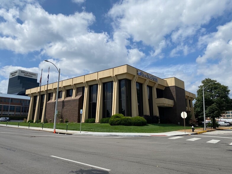 2301 Market St, Saint Louis, MO for sale - Building Photo - Image 1 of 4