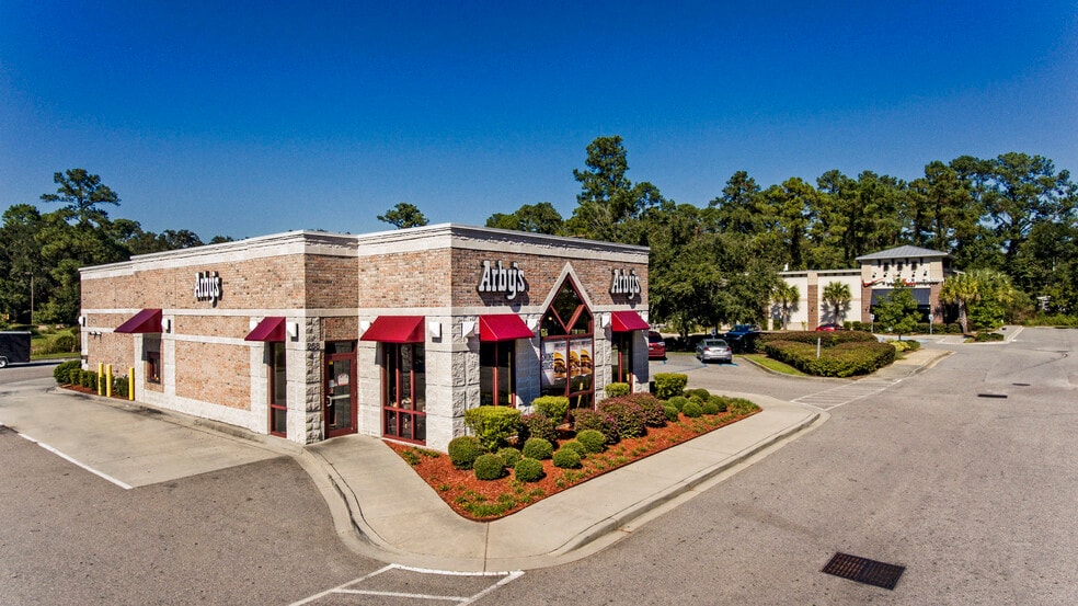 250 Robert Smalls Pky, Beaufort, SC for lease - Building Photo - Image 2 of 4