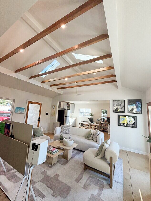 Plus de détails pour 3360 S Robertson Blvd, Los Angeles, CA - Bureau à louer