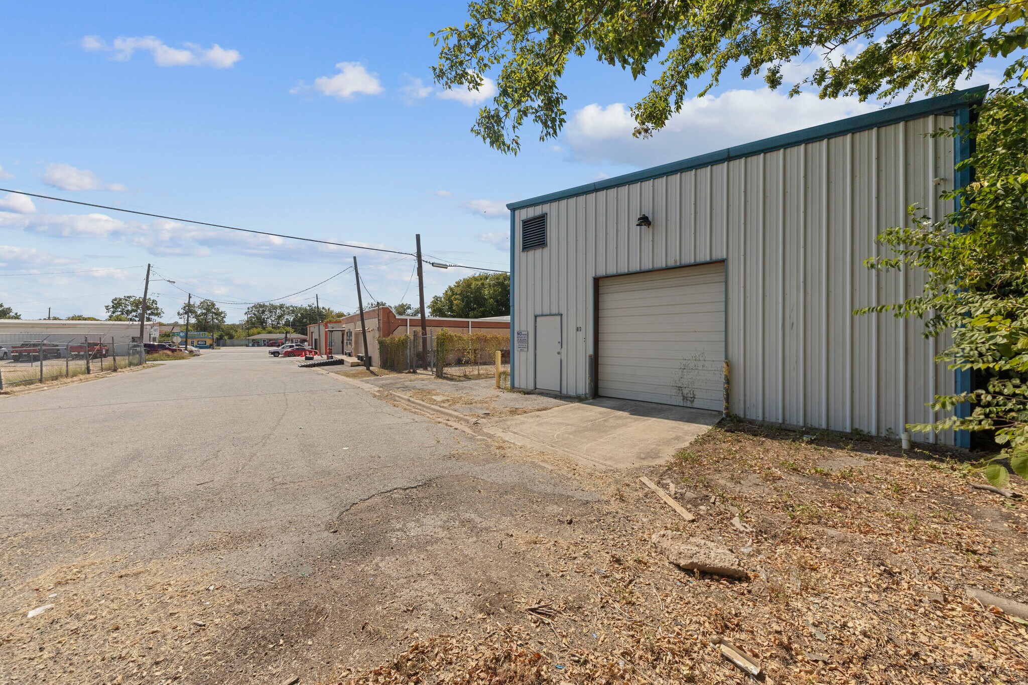 49 Happy St, Killeen, TX à louer Photo du bâtiment- Image 1 de 25