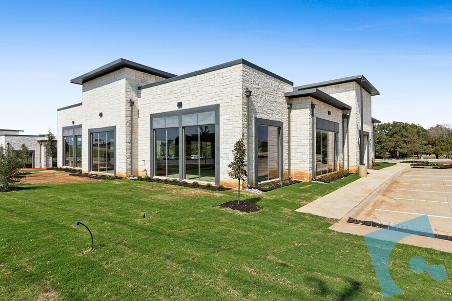 2560 E State Highway 114, Southlake, TX à vendre - Photo du bâtiment - Image 2 de 6