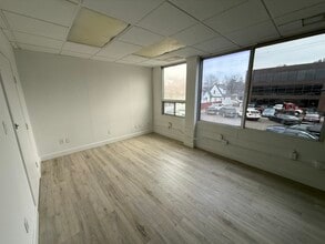 801 S Adams Rd, Birmingham, MI for lease Interior Photo- Image 1 of 5