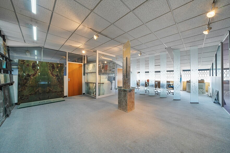 334 Brixton Rd, Londres à vendre - Photo intérieure - Image 3 de 6