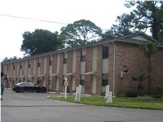 27-31 Alder Ave SE, Fort Walton Beach, FL à vendre - Photo principale - Image 1 de 2