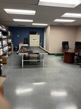 8139 Center St, La Mesa, CA for lease Interior Photo- Image 2 of 19