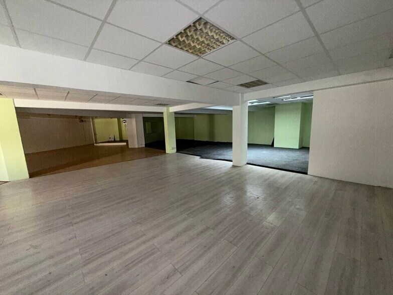 54 Rue Paul Codaccioni, Marseille à louer - Photo du bâtiment - Image 2 de 8
