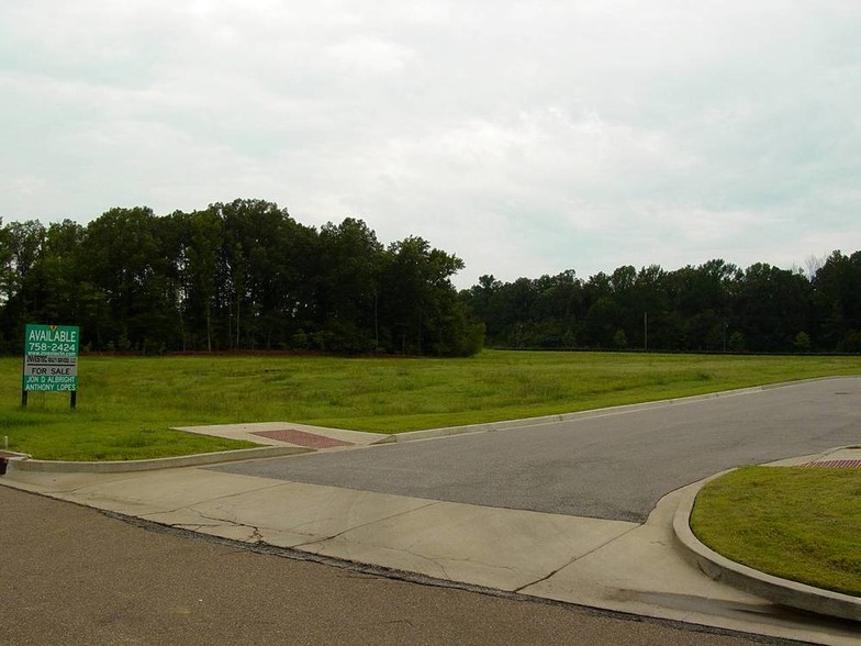 Germantown Business Park, Germantown, TN à vendre - Photo du bâtiment - Image 1 de 1