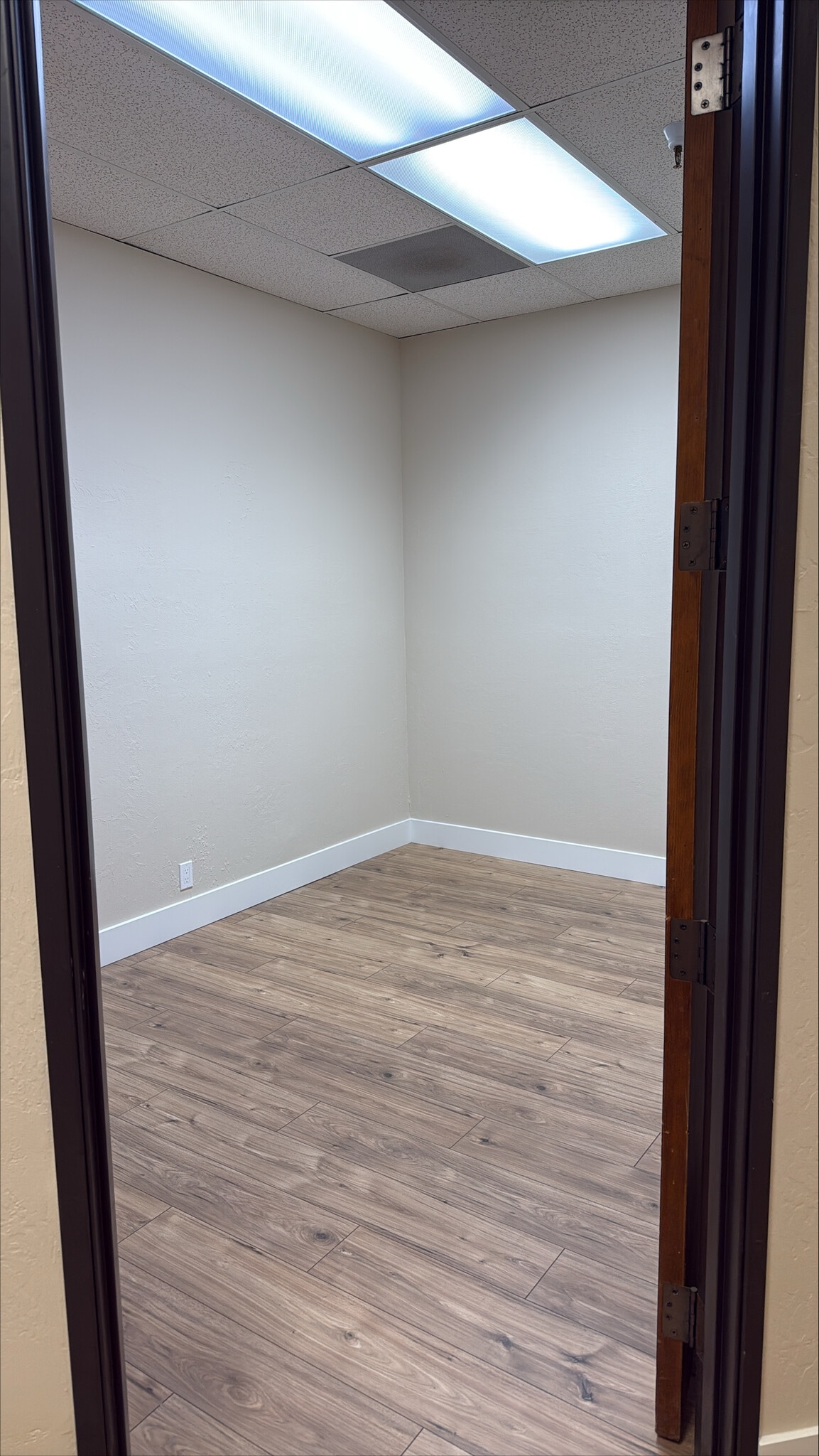 191 Calle Magdalena, Encinitas, CA à louer Photo intérieure- Image 1 de 4