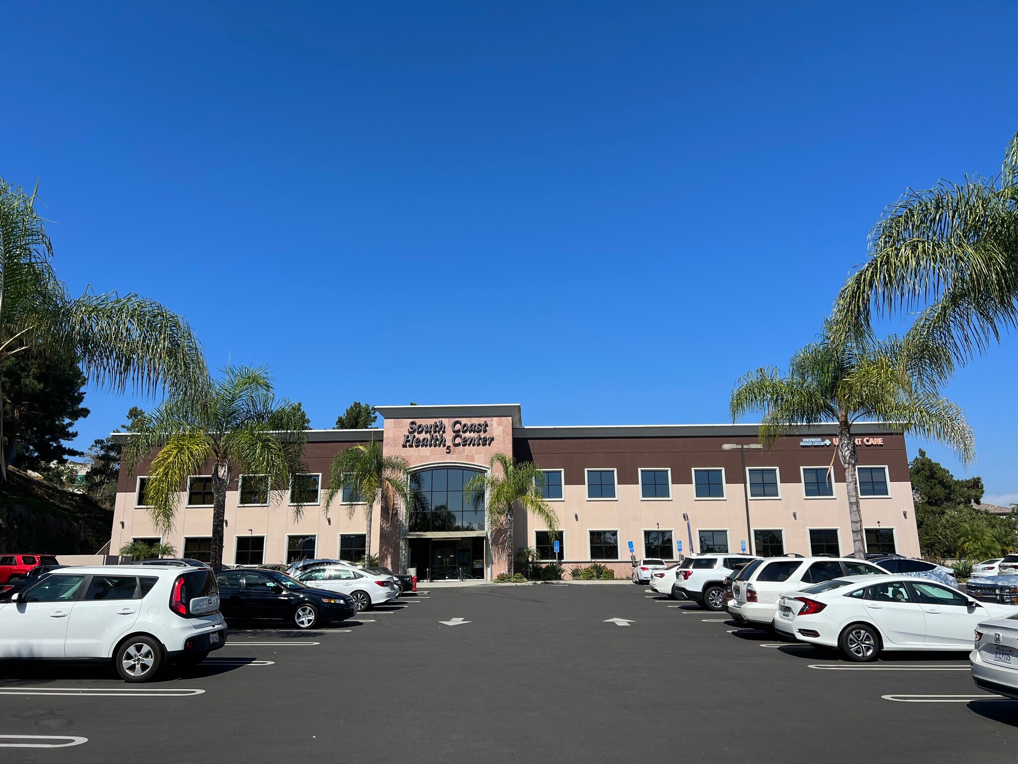 5 Journey, Aliso Viejo, CA for lease Primary Photo- Image 1 of 11