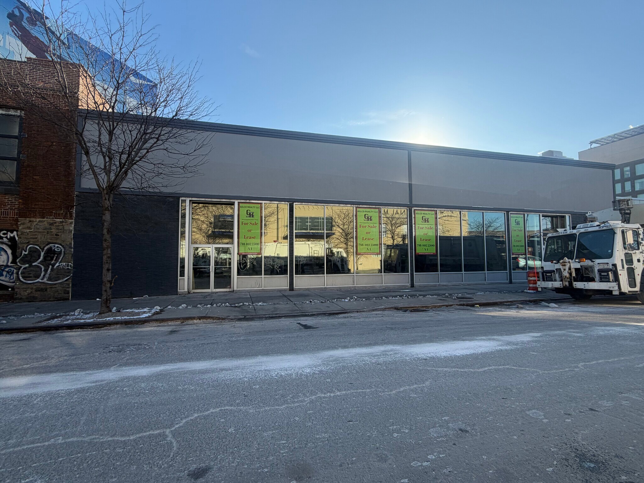 556 River Ave, Bronx, NY à vendre Photo principale- Image 1 de 10