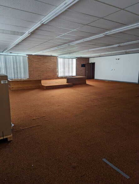405 Greenbriar Dr, Normal, IL à louer - Photo intérieure - Image 3 de 3