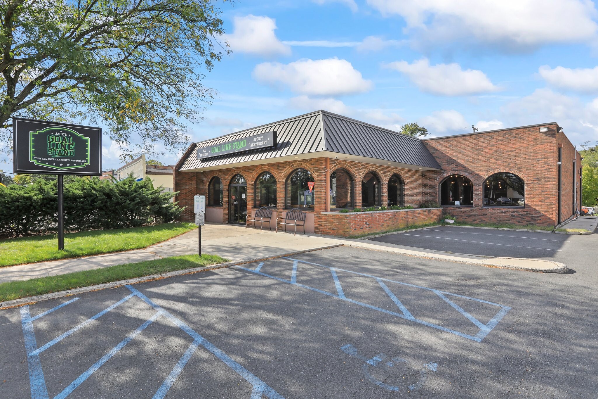 583 River Rd, Fair Haven, NJ for lease Building Photo- Image 1 of 6