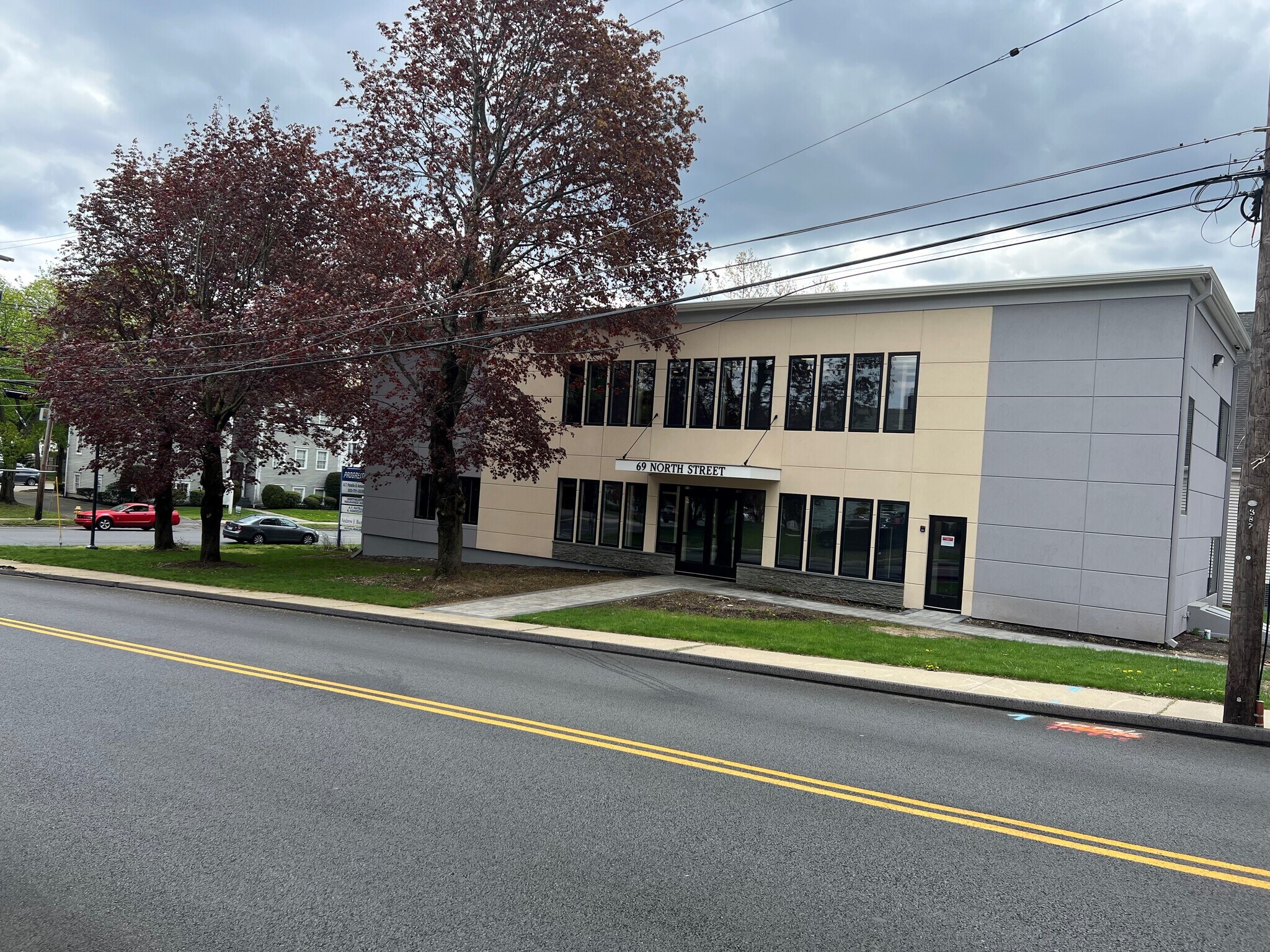 69 North St, Danbury, CT for lease Building Photo- Image 1 of 3