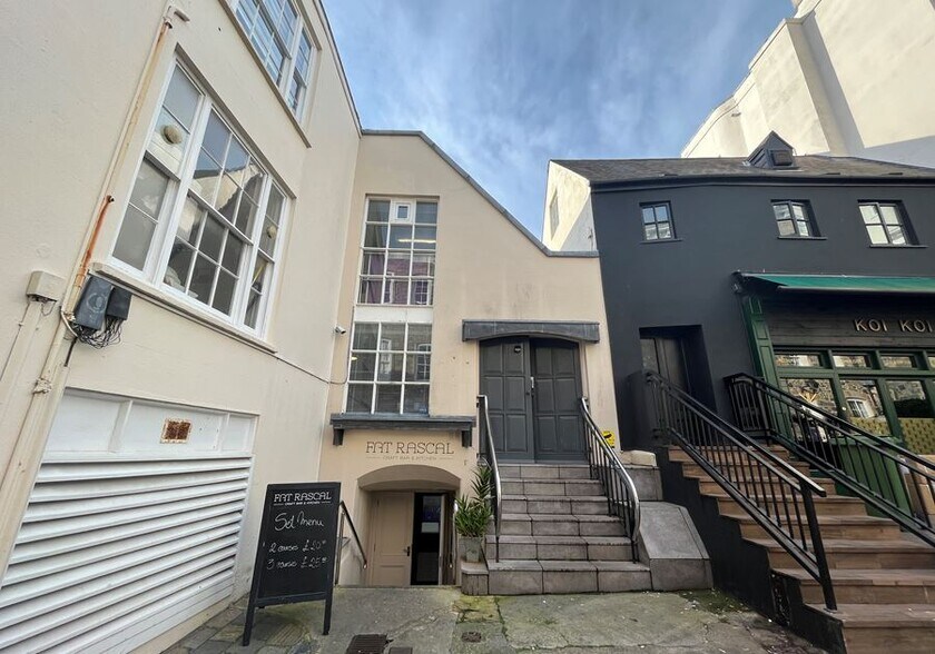 2-4 Lefebvre St, Guernsey à louer - Photo du bâtiment - Image 1 de 1