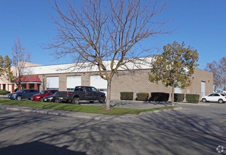 7514 Murray Dr, Stockton, CA à vendre - Photo du bâtiment - Image 2 de 5