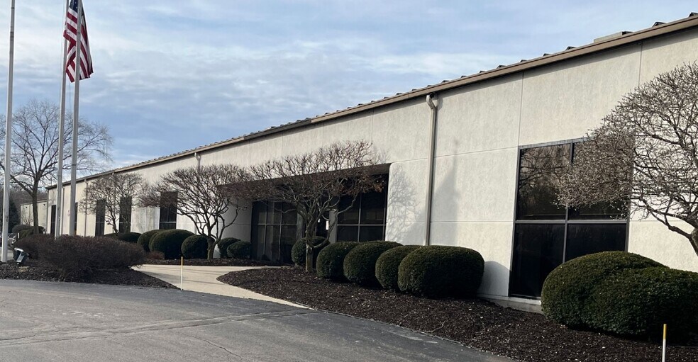 1620 S Main St, Piqua, OH for lease - Primary Photo - Image 1 of 2