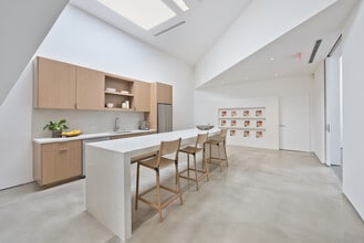 5801 Washington Blvd, Culver City, CA for lease Interior Photo- Image 2 of 9
