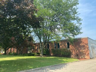 Plus de détails pour 1 Wilcox St, Sayre, PA - Industriel à vendre