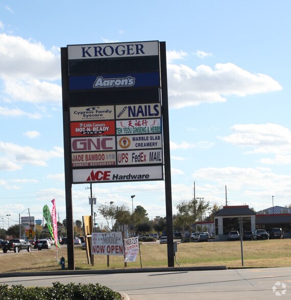 18030 Fm 529 Rd, Cypress, TX à louer - Photo du bâtiment - Image 2 de 4