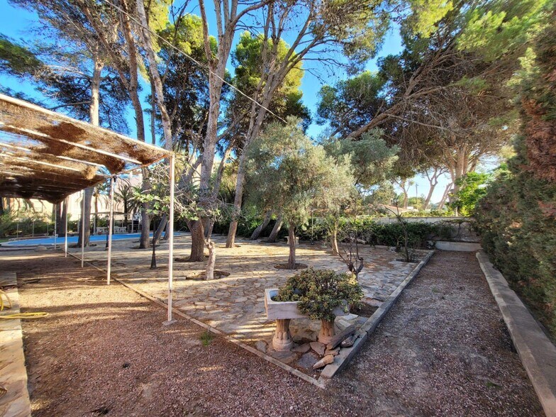 Carrer de Tarragona, 2, El Campello, Alicante à vendre - Photo du bâtiment - Image 2 de 4