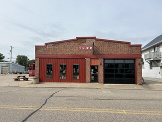 More details for 215 Wolf River Dr, Fremont, WI - Retail for Sale