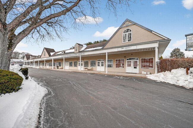 Plus de détails pour 24-26 Liberty Square Mall, Stony Point, NY - Bureau à vendre