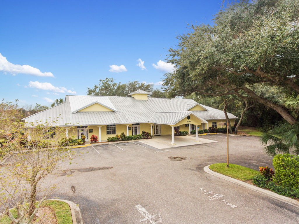 4120 Woodmere Park Blvd, Venice, FL for sale Building Photo- Image 1 of 1