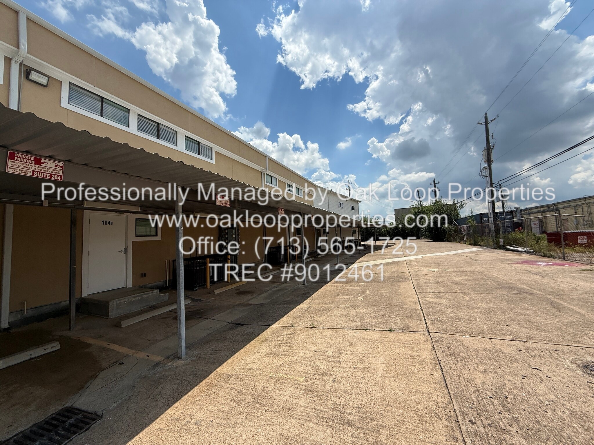 2724 Crossview Dr, Houston, TX for lease Building Photo- Image 1 of 5