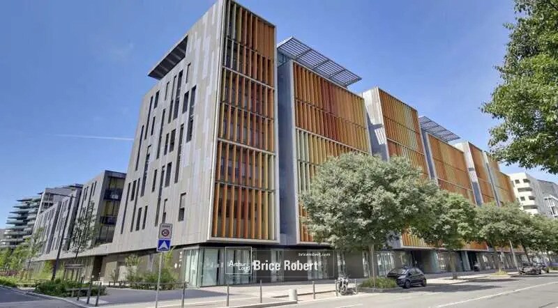 160-164 Avenue Jean Jaurès, Lyon à louer - Photo du bâtiment - Image 3 de 3