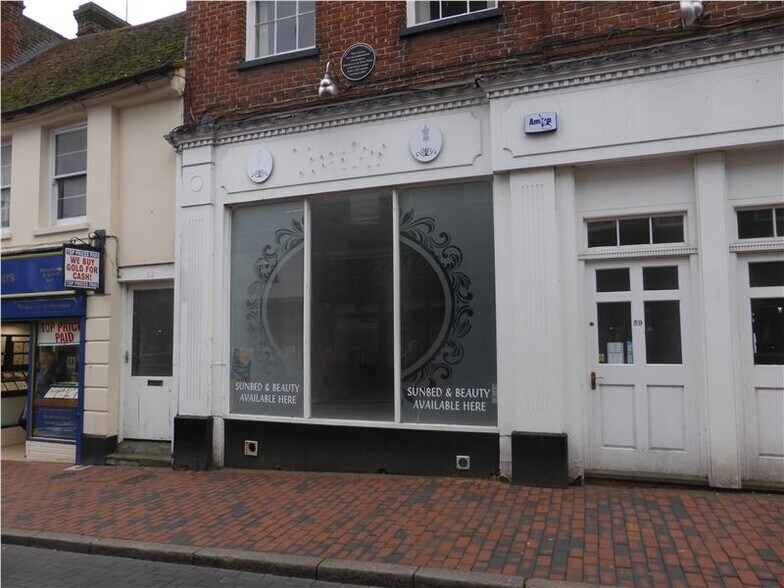 59 High St, Sittingbourne à louer - Photo du bâtiment - Image 3 de 3