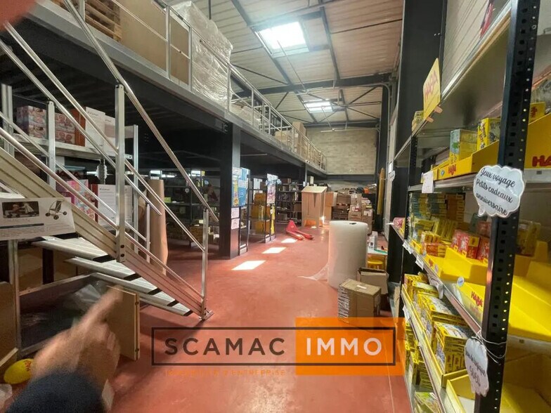 Bureau dans Égly à louer - Photo intérieure - Image 1 de 14