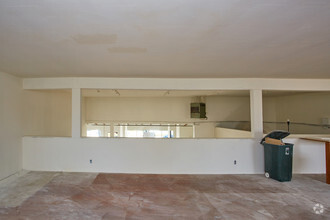 3838 Atlantic Ave, Long Beach, CA for lease Interior Photo- Image 2 of 5