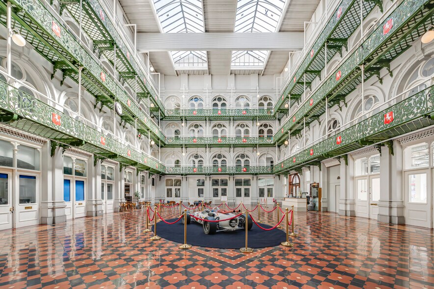 24 Southwark St, Londres à louer - Photo du bâtiment - Image 3 de 10