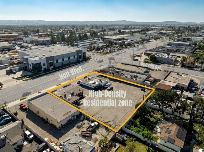 More details for 1528-1538 W Holt Blvd, Ontario, CA - Retail for Sale