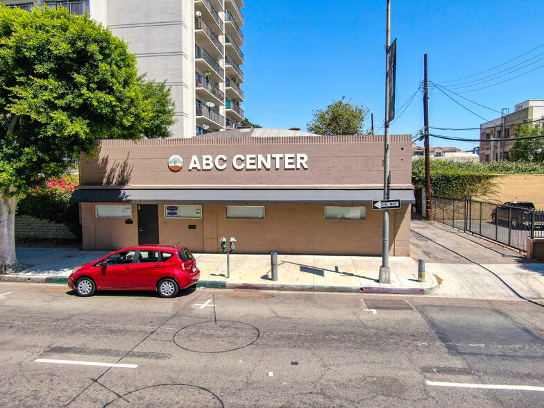 127 W 7th St, Long Beach, CA à vendre - Photo du bâtiment - Image 1 de 1