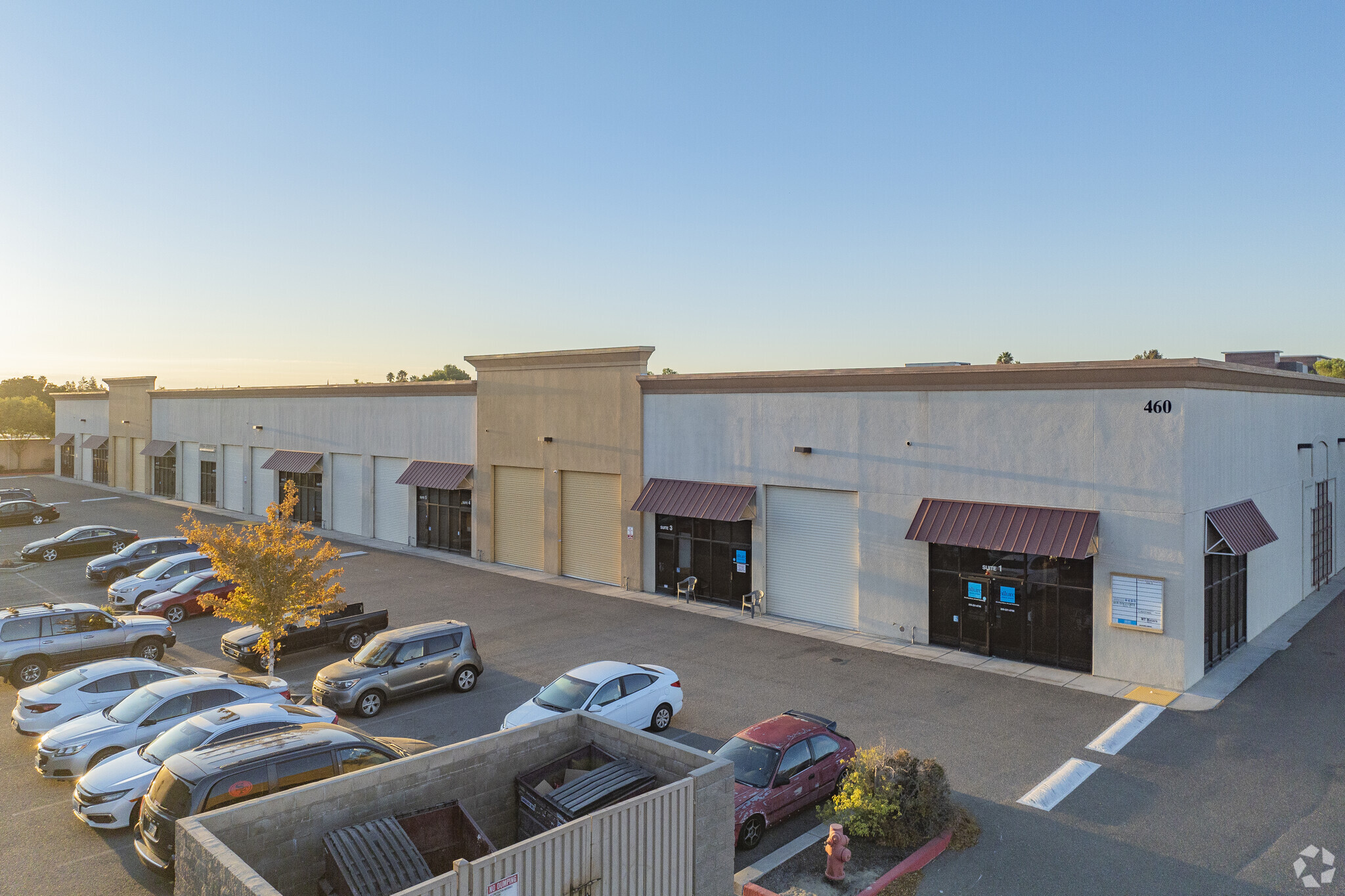 460 W Larch Rd, Tracy, CA for sale Primary Photo- Image 1 of 12