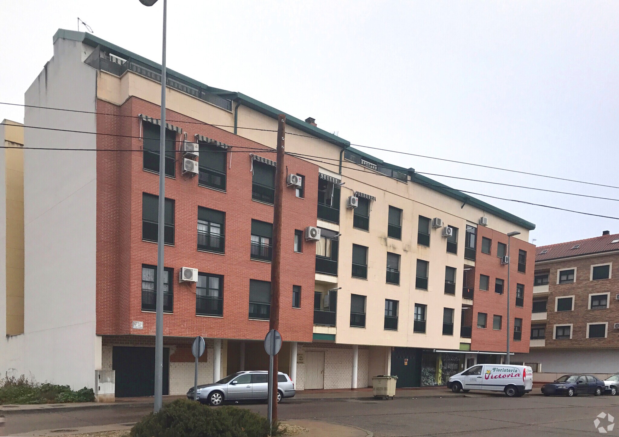 Paseo del Cementerio, 98, Talavera de la Reina, Toledo for lease Primary Photo- Image 1 of 3