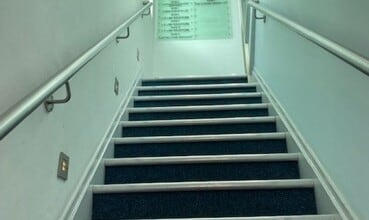 127 High Rd, Loughton à louer Photo intérieure- Image 2 de 4