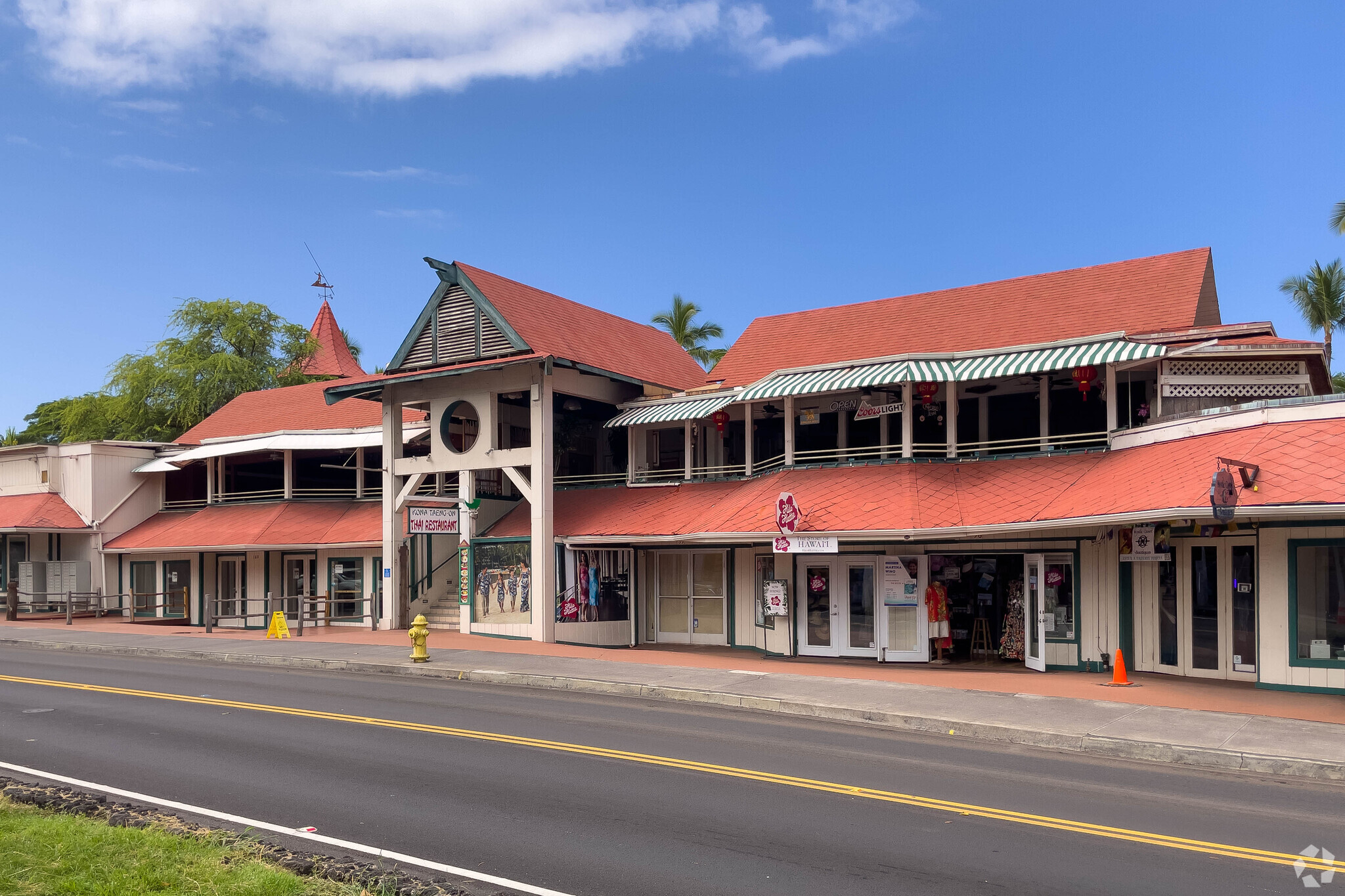 75-5744 Alii Dr, Kailua Kona, HI for lease Building Photo- Image 1 of 8